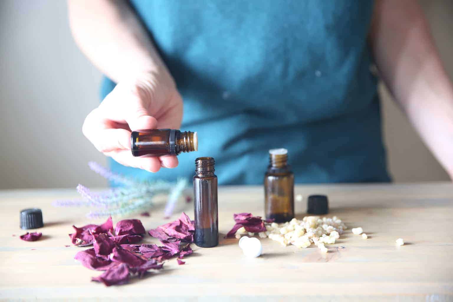 making a essential oil blend for anti aging