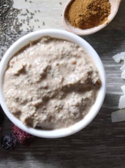 How to make whole 30 approved oatmeal, grain free, dairy free, and gluten free oatmeal. Best breakfast for kids and adults doing the whole 30.