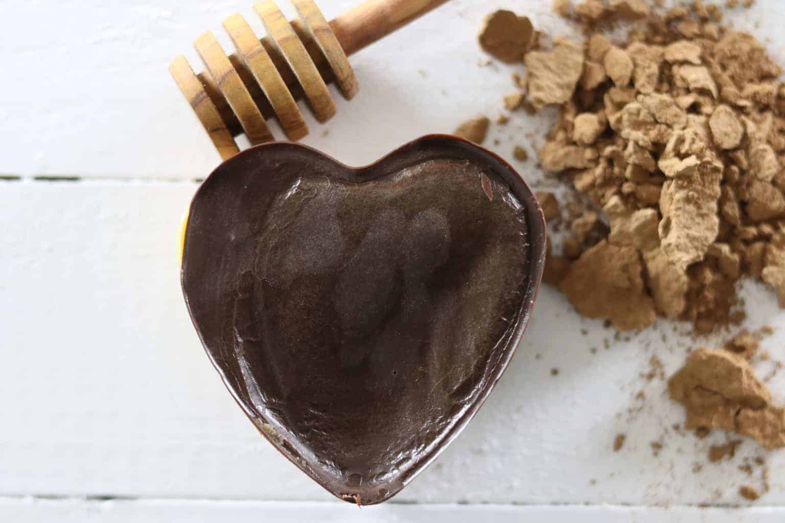 Homemade peanut butter cup with honey comb and coco powder.