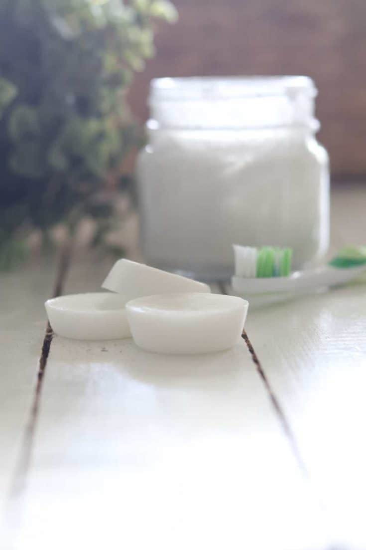 coconut oil pulling pods