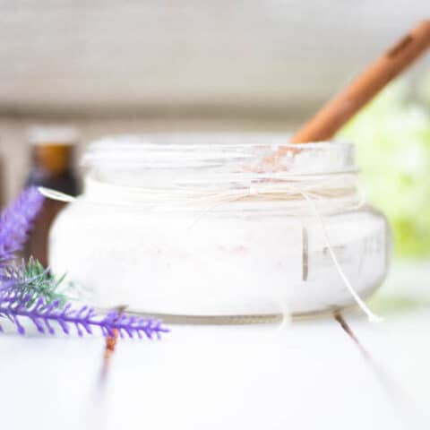 Fizzing Bath Salts -image