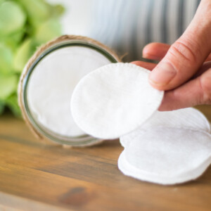 cloth makeup remover wipes in small mason jar