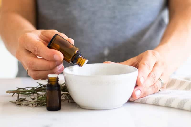 Adding essential oils to a diy deep conditioner treatment