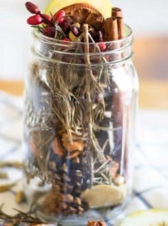 mason jar full of homemade thanksgiving potpourri