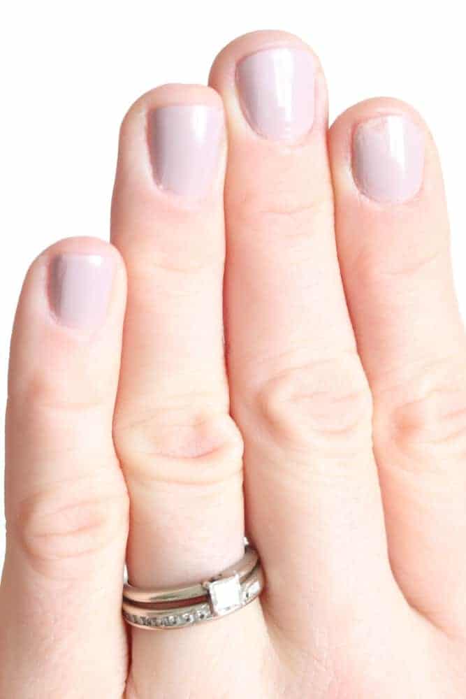 5-All-Natural Nail Polish Removers - Our Oily House 5-All-Natural Nail Polish Removers - Our Oily House