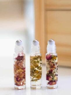 homemade essential oil blends for women.