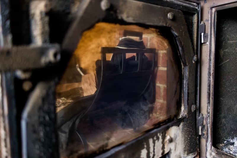 How To Clean Wood Stove Glass - Homemade Chemical-Free Beauty Products