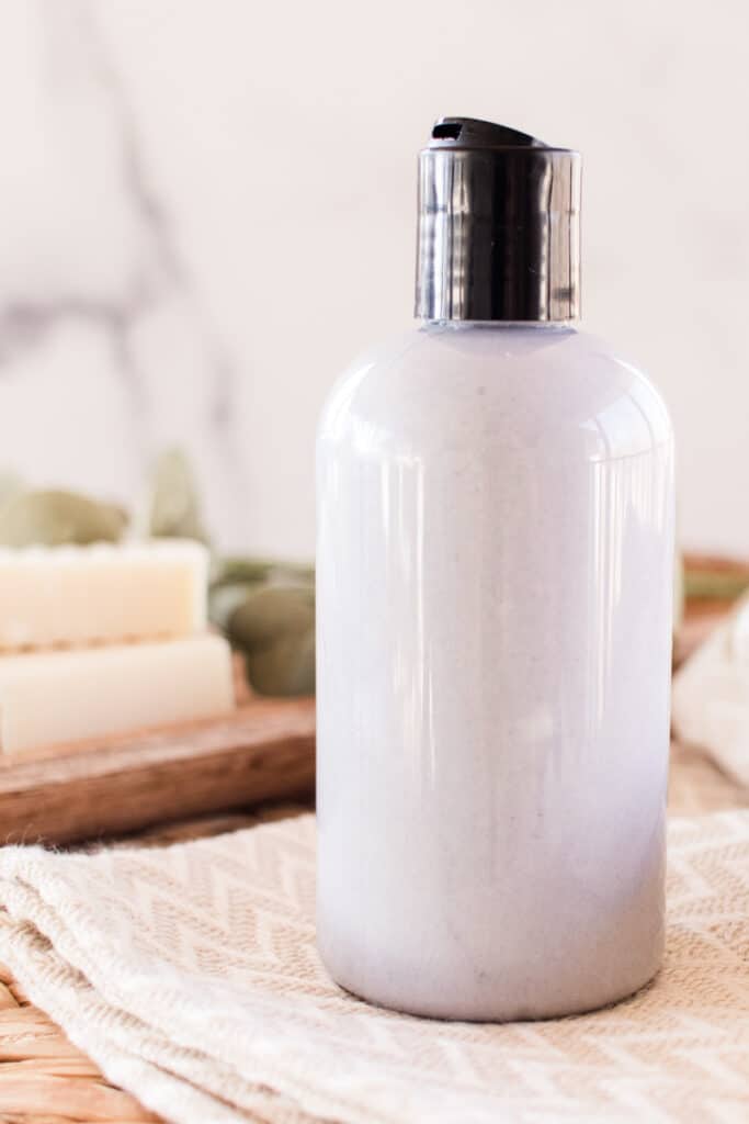 Homemade shampoo bottle (shampoo for hard water)