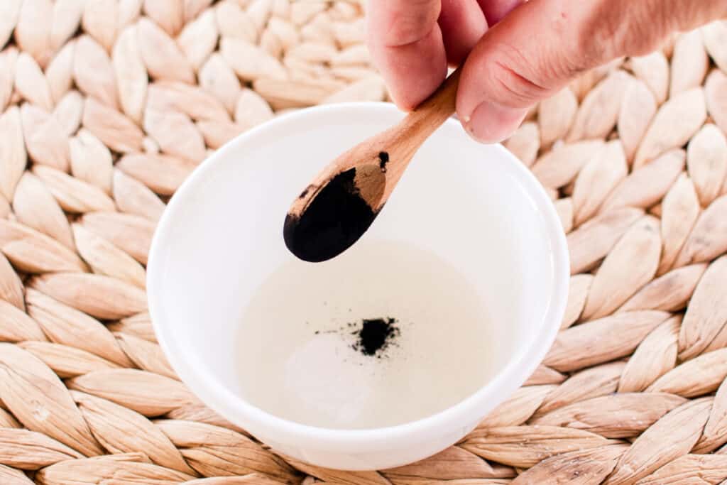 Adding charcoal to the hard water shampoo.