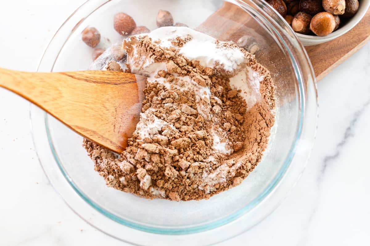 Stiring the powder laundry soap ingredients.