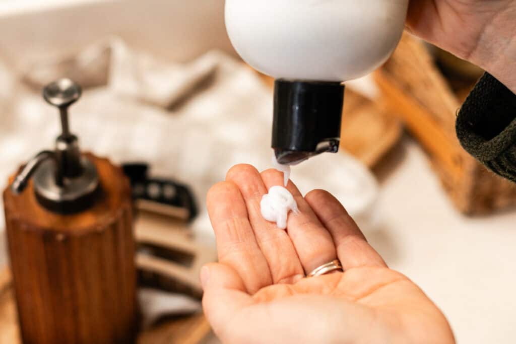 How to Use Epsom Salt for Hair - Our Oily House