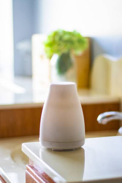 How to Use an Essential Oil Diffuser - Our Oily House